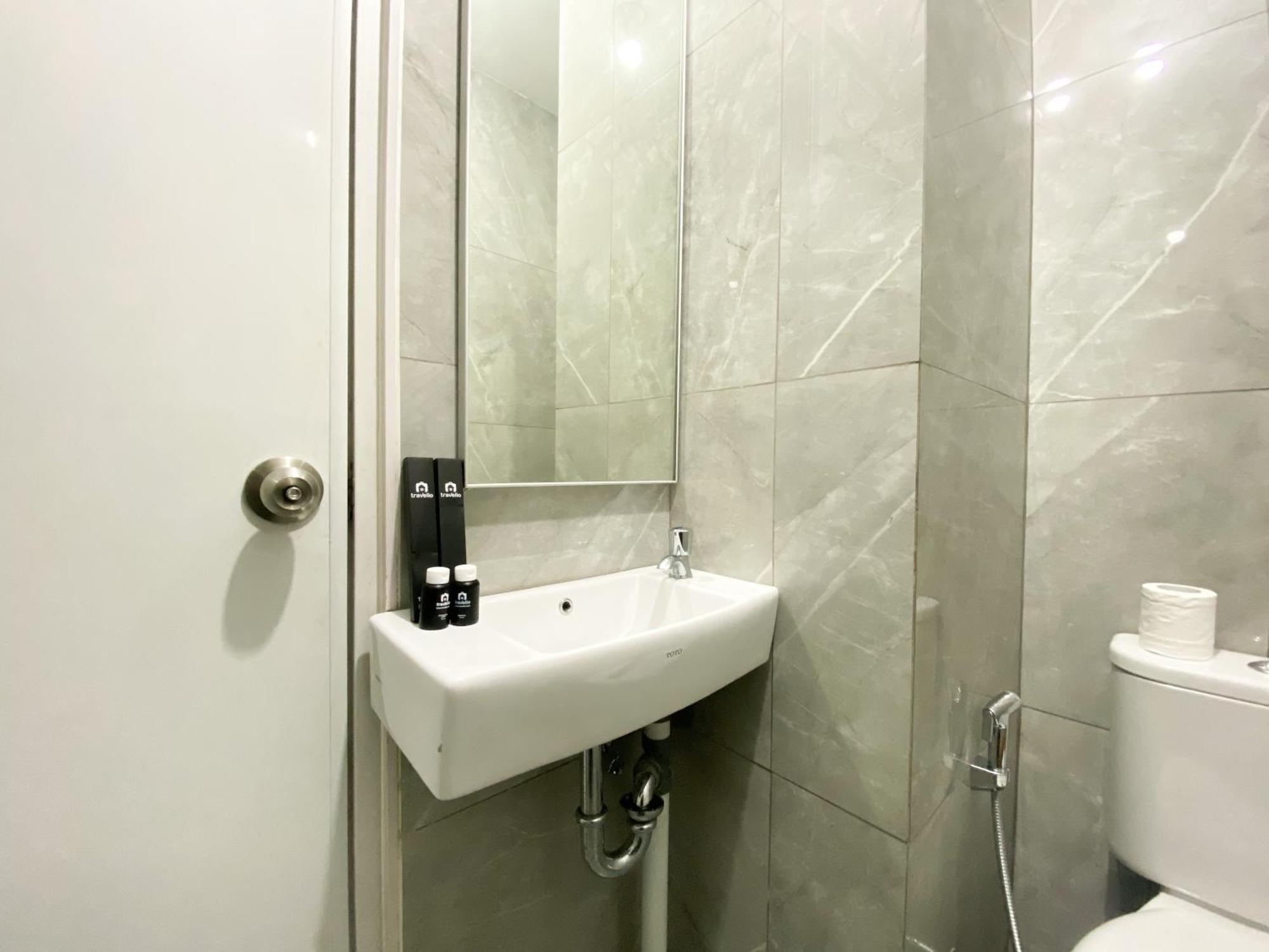 Apartemen Compact And Comfortable Sayana By Travelio Bekasi